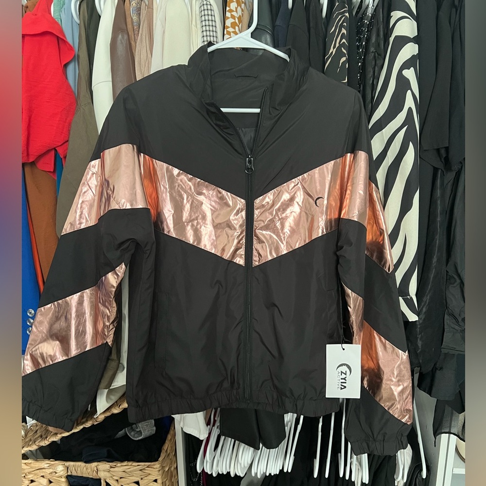 ZYIA Active . Pink shine Block Jacket (M) . NWT.